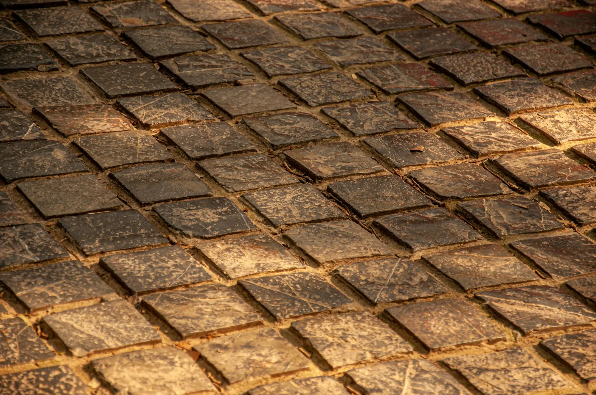 Stamped concrete in a diamond stone pattern